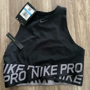 Nike pro sports bra/ top